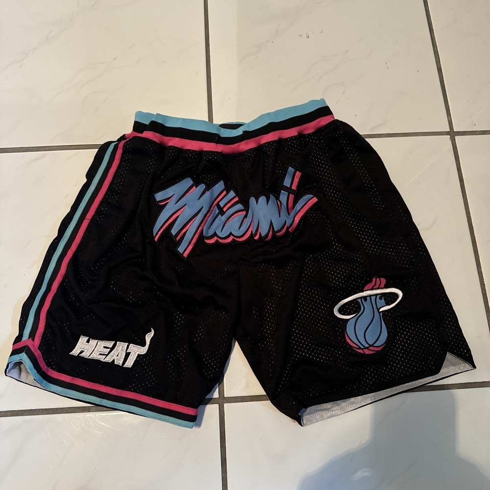 NBA MIAMI HEAT BASKETBALL SHORTS JUST DON SIZE M ADULT EUC HYPE 2K CITY COLORS
